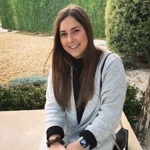 Meet your Posher, Brooke